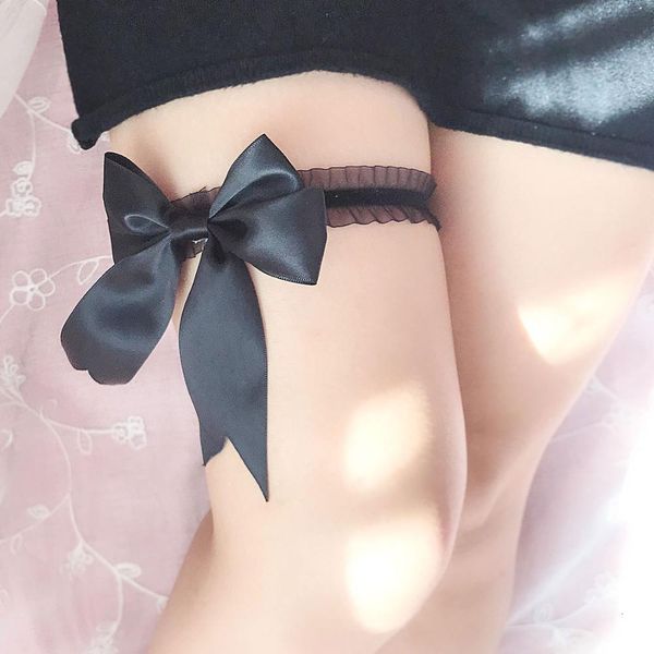 gothic ribbon bowknot women's sheer lace belt for the stockings wedding leg garter lingerie, Black;white
gothic ribbon bowknot women's sheer lace belt for the stockings wedding leg garter lingerie, Black;white