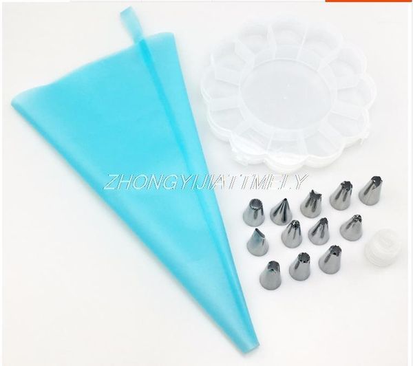 14pcs / set, baking diy tools, butter cake melting bean tools, cream decorating mouth, decorating bag set.1
14pcs / set, baking diy tools, butter cake melting bean tools, cream decorating mouth, decorating bag set.1