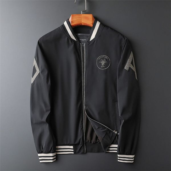 20ss spring and autumn mens coats zipper slim fit short hip hop casual motorcycle warm coats embroidered letters european and, Black;brown
20ss spring and autumn mens coats zipper slim fit short hip hop casual motorcycle warm coats embroidered letters european and, Black;brown