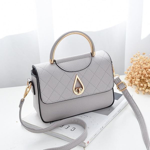 women's casual luxury handbags ladies bags designer new solid pu leather fashion shopping bag bolsos mujer de marca famosa 2020
women's casual luxury handbags ladies bags designer new solid pu leather fashion shopping bag bolsos mujer de marca famosa 2020