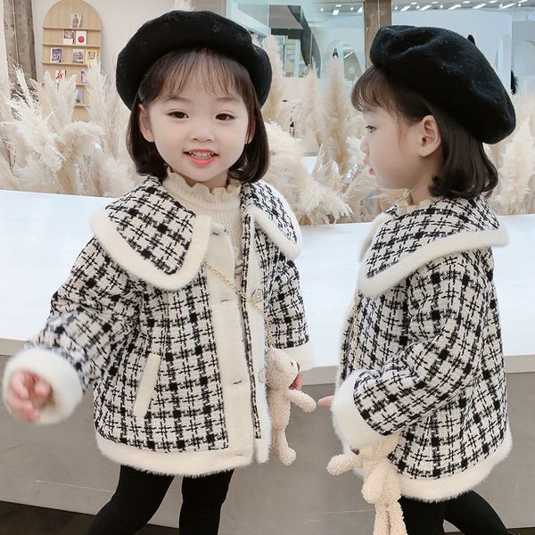 Girls with plush coat autumn and winter style 2020 new thick winter warm Korean plaid small fragrant wind foreign style jacket, Camo
Girls with plush coat autumn and winter style 2020 new thick winter warm Korean plaid small fragrant wind foreign style jacket, Camo