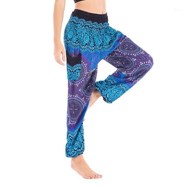 casual plus size print pants woman vintage elastic waist summer pants female streetwear bohemian trousers beach capris1, Black;white
casual plus size print pants woman vintage elastic waist summer pants female streetwear bohemian trousers beach capris1, Black;white