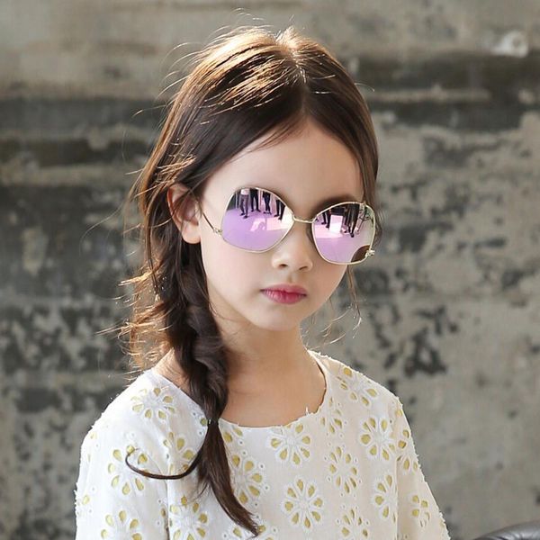 kids sunglasses fashion metal girl sun shade boy model show eyewear decoration vocation accessories designer sunglass 092fd, White;black
kids sunglasses fashion metal girl sun shade boy model show eyewear decoration vocation accessories designer sunglass 092fd, White;black