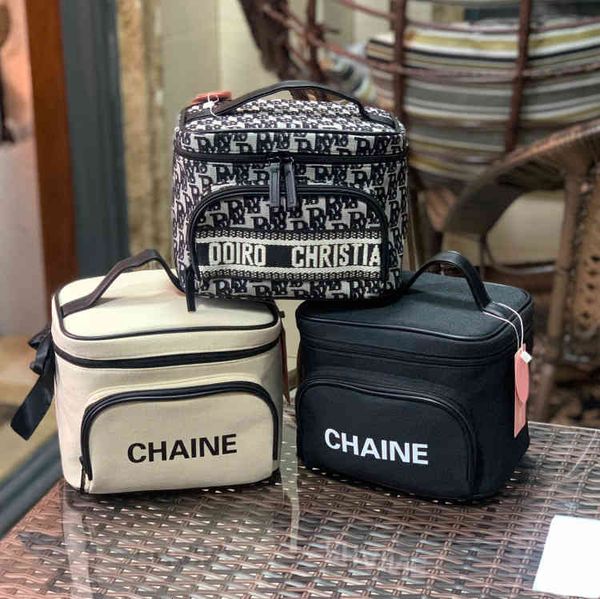 cosmetic bags handbags fog flower korean version large capacity small fragrance portable box multifunctional storage washing women's
cosmetic bags handbags fog flower korean version large capacity small fragrance portable box multifunctional storage washing women's