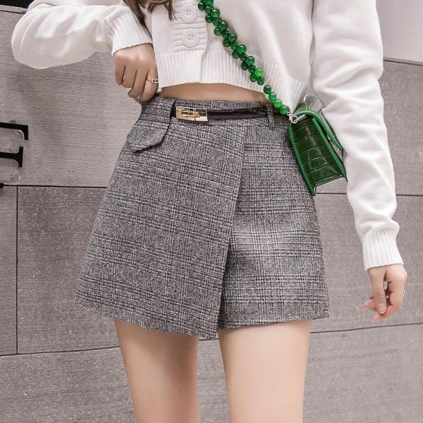 irregular woolen plaid shorts skirts for women 2019 atumn winter office short women plus size booty shorts feminino, White;black
irregular woolen plaid shorts skirts for women 2019 atumn winter office short women plus size booty shorts feminino, White;black