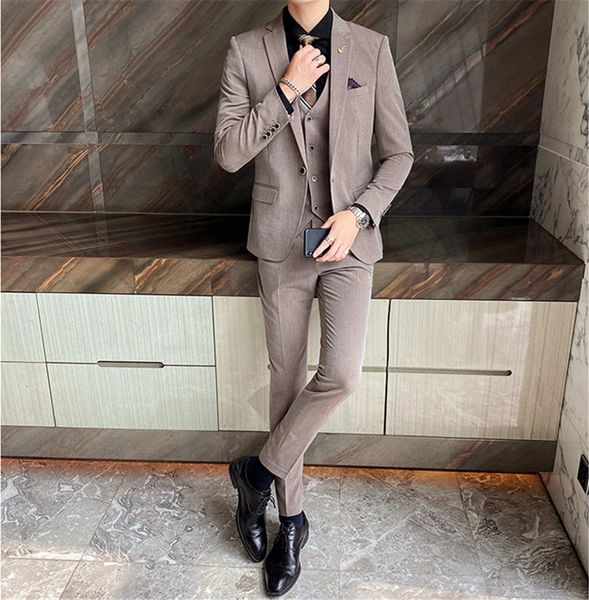 20 new autumn men's business professional formal suit customized three-piece suit, White;black
20 new autumn men's business professional formal suit customized three-piece suit, White;black