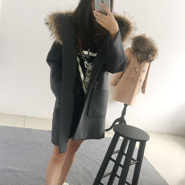 new max same 2021 skin raccoon-like fur collar hood horn button wool clothing women's jacket 8emd, Black
new max same 2021 skin raccoon-like fur collar hood horn button wool clothing women's jacket 8emd, Black