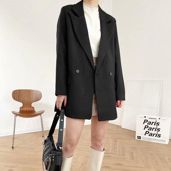 spring and autumn women's casual solid color double-breasted belt decorated long jacket, White;black
spring and autumn women's casual solid color double-breasted belt decorated long jacket, White;black