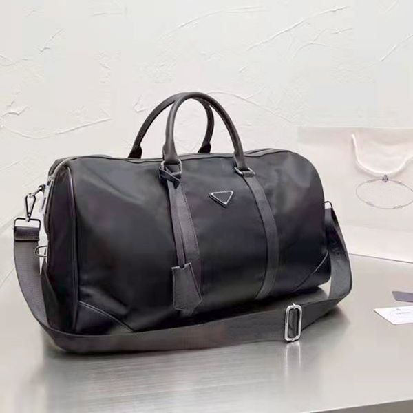 2022 airport travel bag men and women with the same original hardware logo classic design large capacity portable diagonal cross-functional
2022 airport travel bag men and women with the same original hardware logo classic design large capacity portable diagonal cross-functional