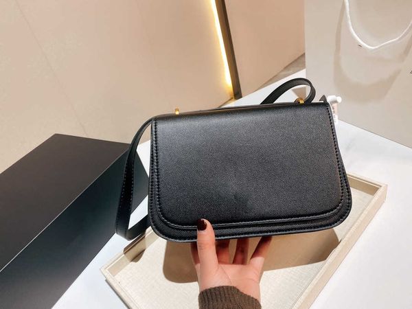 wholesale saddle bag kaia size 24*16 brand classic designers shoulder bags crossbody bag genuine leather luxury handbags
wholesale saddle bag kaia size 24*16 brand classic designers shoulder bags crossbody bag genuine leather luxury handbags