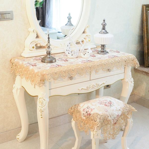 table cloth european style dustproof home textile retro embroidered luxury jacquard solid tablecloth
table cloth european style dustproof home textile retro embroidered luxury jacquard solid tablecloth