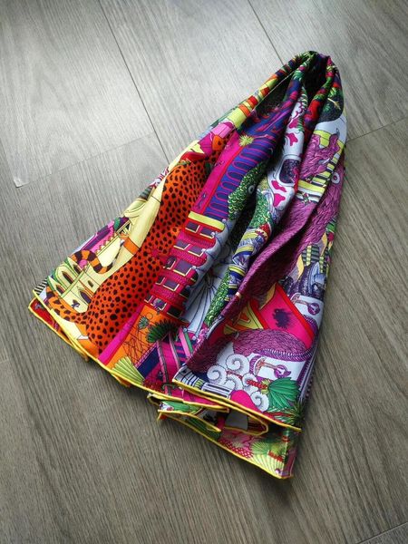 new arrival fashion classic leopard pattern 100% silk scarf 90*90 cm square shawl twill wrap for women 200930, Blue;gray
new arrival fashion classic leopard pattern 100% silk scarf 90*90 cm square shawl twill wrap for women 200930, Blue;gray