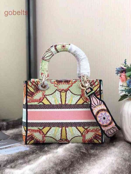 luxury d handbags luxury d bags elegance lady d-lite fully embroidered totes travel shoulder large capacity123 female handmade double-sided
luxury d handbags luxury d bags elegance lady d-lite fully embroidered totes travel shoulder large capacity123 female handmade double-sided