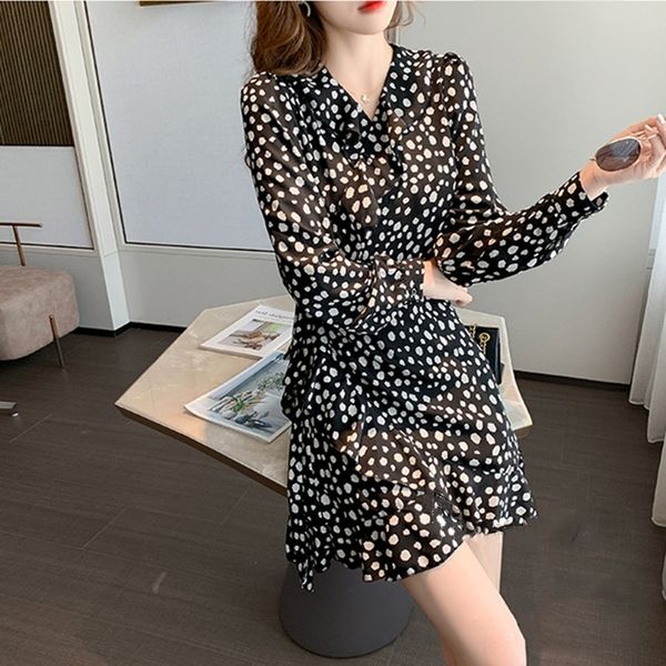 tmyj5 wytek autumn women's 2020 new dress chiffon floral v-neck long sleeve temperamentwaist point show thin wave closing skirt dress d, Black;gray
tmyj5 wytek autumn women's 2020 new dress chiffon floral v-neck long sleeve temperamentwaist point show thin wave closing skirt dress d, Black;gray
