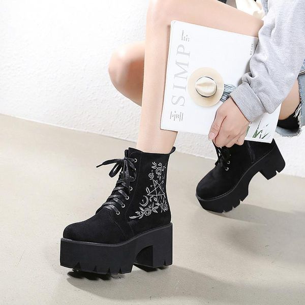 women's boots fashion flower platform boots chunky punk suede leather womens gothic shoes nightclub back zipper high quality, Black
women's boots fashion flower platform boots chunky punk suede leather womens gothic shoes nightclub back zipper high quality, Black
