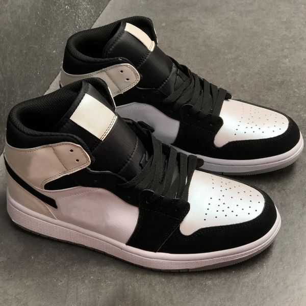 jumpman 1 mid diamond shorts basketball shoes pearl white black panda women men trainers sports outdoor sneakers dh6933-100
jumpman 1 mid diamond shorts basketball shoes pearl white black panda women men trainers sports outdoor sneakers dh6933-100