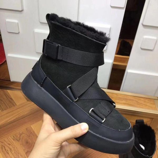bottes femme new winter shoes women's snow boots genuine leather keep warm plush platform non-slip ankle boots zapatos de mujer, Black
bottes femme new winter shoes women's snow boots genuine leather keep warm plush platform non-slip ankle boots zapatos de mujer, Black