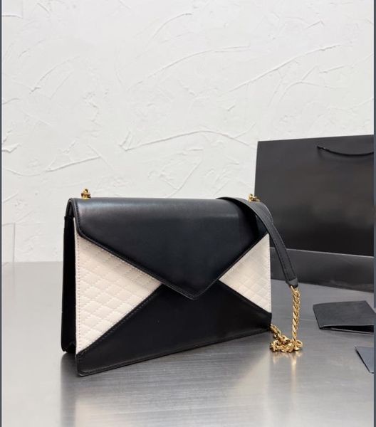 happy_buy_bag 2022 mini bagsautumn and winter handbag chain pouchnew fashion bag chain messenger women's bag y009
happy_buy_bag 2022 mini bagsautumn and winter handbag chain pouchnew fashion bag chain messenger women's bag y009