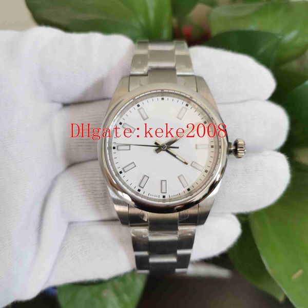 bp factory v3 wristwatches 114300 m114300-0004 39mm stainless 316l white dial 2813 movement automatic mechanical mens watch men watches, Slivery;brown
bp factory v3 wristwatches 114300 m114300-0004 39mm stainless 316l white dial 2813 movement automatic mechanical mens watch men watches, Slivery;brown