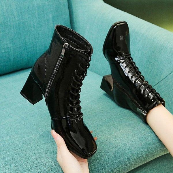 rock shoes woman women's boots autumn winter footwear boots-women zipper luxury designer leather booties 2020 rubber fashion, Black
rock shoes woman women's boots autumn winter footwear boots-women zipper luxury designer leather booties 2020 rubber fashion, Black