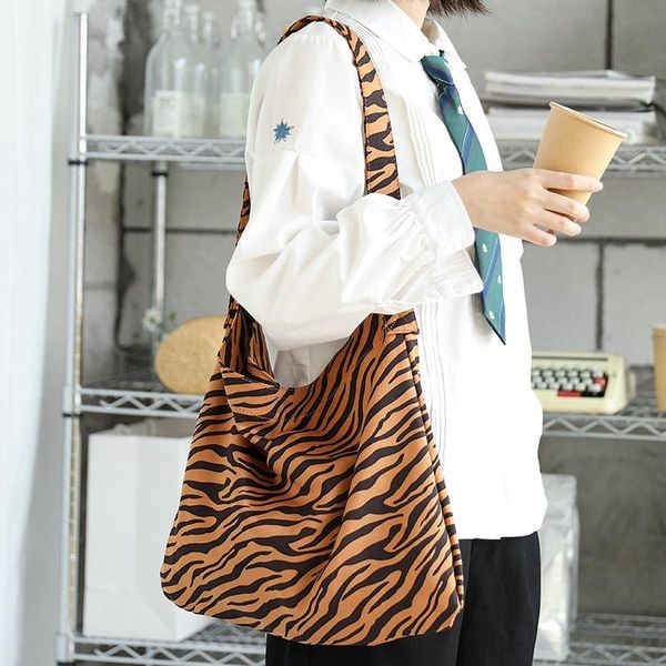 simple large-capacity canvas bag with zebra print single shoulder bag fashion flannelette oblique satchel
simple large-capacity canvas bag with zebra print single shoulder bag fashion flannelette oblique satchel