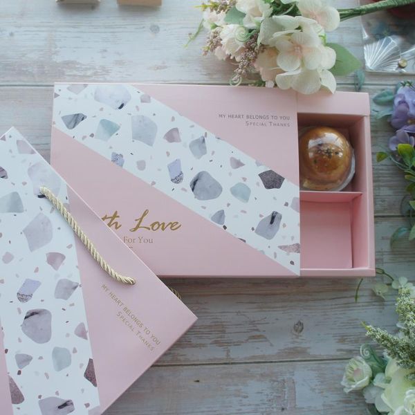 5pcs gold pink white marble paper box as macaron chocolate cookie wedding holiday birthday party gifts packaging
5pcs gold pink white marble paper box as macaron chocolate cookie wedding holiday birthday party gifts packaging