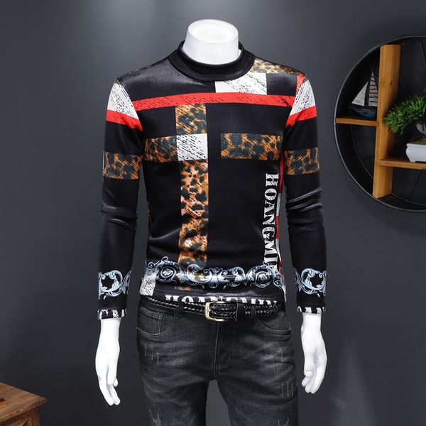 gold velvet letter plaid printed long-sleeved t-shirt men's 2020 autumn and winter warmth and velvet thickening slim bottoming t-shirt, White;black
gold velvet letter plaid printed long-sleeved t-shirt men's 2020 autumn and winter warmth and velvet thickening slim bottoming t-shirt, White;black