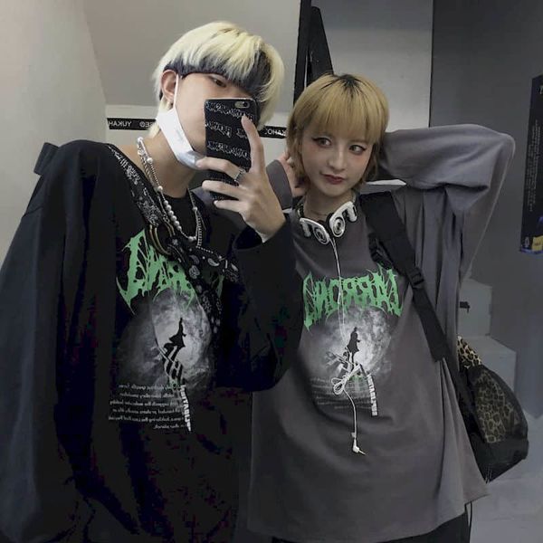 men women hoodies autumn ins korean version of harajuku bf style dark retro letter printing loose long-sleeved t-shirt student 1019, Black
men women hoodies autumn ins korean version of harajuku bf style dark retro letter printing loose long-sleeved t-shirt student 1019, Black