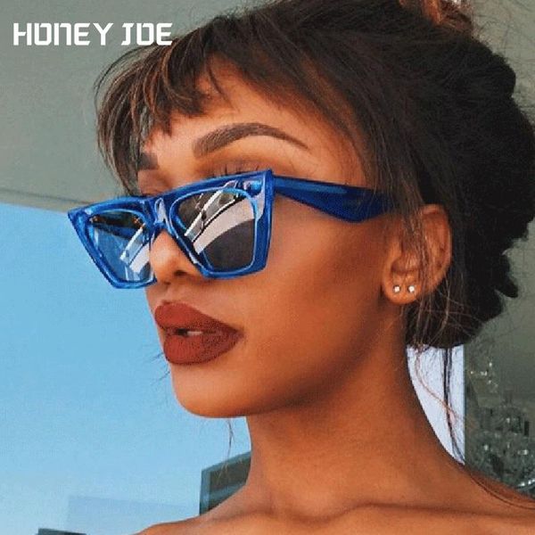 unique plastic vintage luxury sunglasses women candy color lens glasses classic retro outdoor travel lentes de sol mujer uv400, White;black
unique plastic vintage luxury sunglasses women candy color lens glasses classic retro outdoor travel lentes de sol mujer uv400, White;black