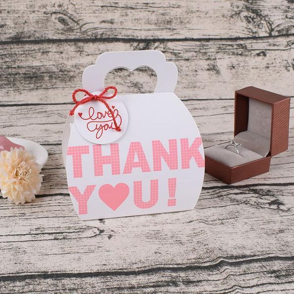 party decoration gift bags with handles simple love hand-held gift box packing thank you bags bag candy box customized 20pc1
party decoration gift bags with handles simple love hand-held gift box packing thank you bags bag candy box customized 20pc1