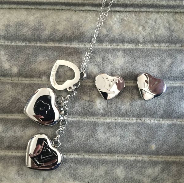 new classic design women earrings necklace stainless steel gold silver rose sets heart love pendant sets wholesale
new classic design women earrings necklace stainless steel gold silver rose sets heart love pendant sets wholesale