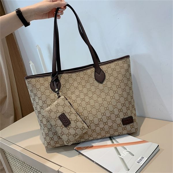 designer sale net red envelope version new shoulder bag tote fashion atmosphere large capacity portable shopping bag women's
designer sale net red envelope version new shoulder bag tote fashion atmosphere large capacity portable shopping bag women's
