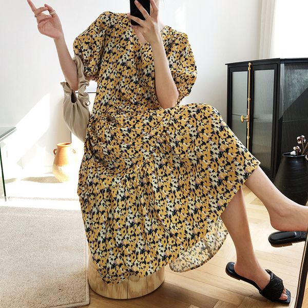 new 2021 fashion summer yellow flower print maxi vintage sleeve women v-neck floral long vestidos fzk8, Black;gray
new 2021 fashion summer yellow flower print maxi vintage sleeve women v-neck floral long vestidos fzk8, Black;gray