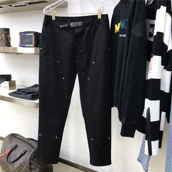 chromehearts / crosin осень и зима новая кожаная пряжка крест прямые повседневные мужские охранные штаны, Black
chromehearts / crosin осень и зима новая кожаная пряжка крест прямые повседневные мужские охранные штаны, Black
