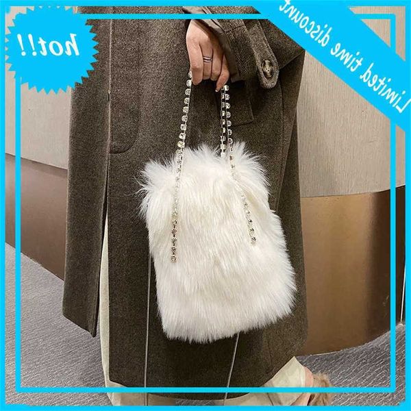 diamonds chain elegant female tote 2021 winter new soft pluck women designer handbag sweet travel shoulder bag
diamonds chain elegant female tote 2021 winter new soft pluck women designer handbag sweet travel shoulder bag