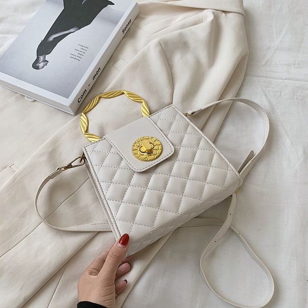 feeling shoulder small square women's 2020 new fashion trend foreign style single shoulder messenger bag net red portable small square
feeling shoulder small square women's 2020 new fashion trend foreign style single shoulder messenger bag net red portable small square