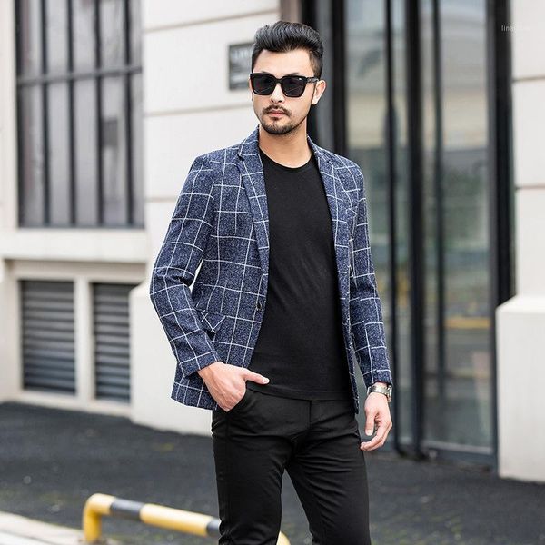 spring 2020 men trend of cultivate one's morality handsome plaid suit and see british fashion suits1, White;black
spring 2020 men trend of cultivate one's morality handsome plaid suit and see british fashion suits1, White;black