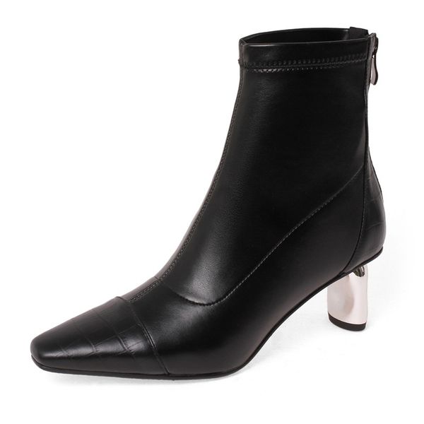 2021 women ankle quality black leather woman shoes high fashion fall winter boots 39 k1q9 
2021 women ankle quality black leather woman shoes high fashion fall winter boots 39 k1q9