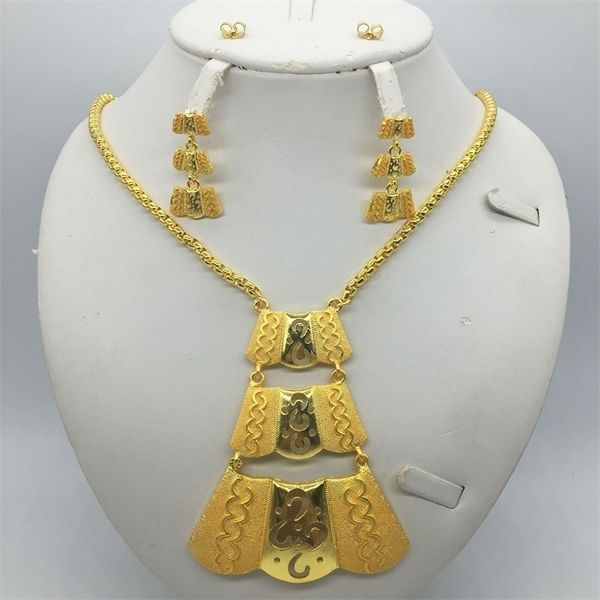 rose gold color crystal necklace earring bracelet ring set rhinestone new simple party dress jewelry sets for women 201222, Slivery;crystal
rose gold color crystal necklace earring bracelet ring set rhinestone new simple party dress jewelry sets for women 201222, Slivery;crystal