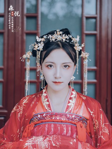 hairpin show hebu shake female bridal hair ornaments ancient han dynasty headdress full set of super fairy crown tassel phoenix, Silver
hairpin show hebu shake female bridal hair ornaments ancient han dynasty headdress full set of super fairy crown tassel phoenix, Silver
