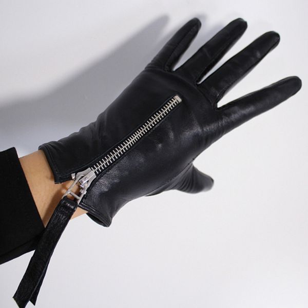 touchscreen genuine leather gloves 21cm short style pure imported goatskin bright leather black female touch silver zipper wzp10 201104, Blue;gray
touchscreen genuine leather gloves 21cm short style pure imported goatskin bright leather black female touch silver zipper wzp10 201104, Blue;gray