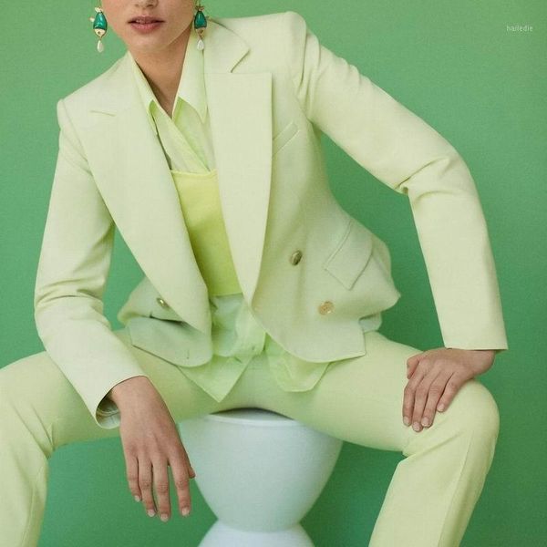 women suit and ankle length pant autumn 2020 new fashion blazer capris office lady 2 pieces set1, White;black
women suit and ankle length pant autumn 2020 new fashion blazer capris office lady 2 pieces set1, White;black