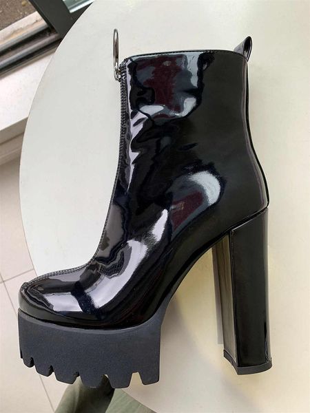onlymaker women's comfy elastic platform boots round toe chunky high heel pull on ankle booties patent leather boots lj201030, Black
onlymaker women's comfy elastic platform boots round toe chunky high heel pull on ankle booties patent leather boots lj201030, Black