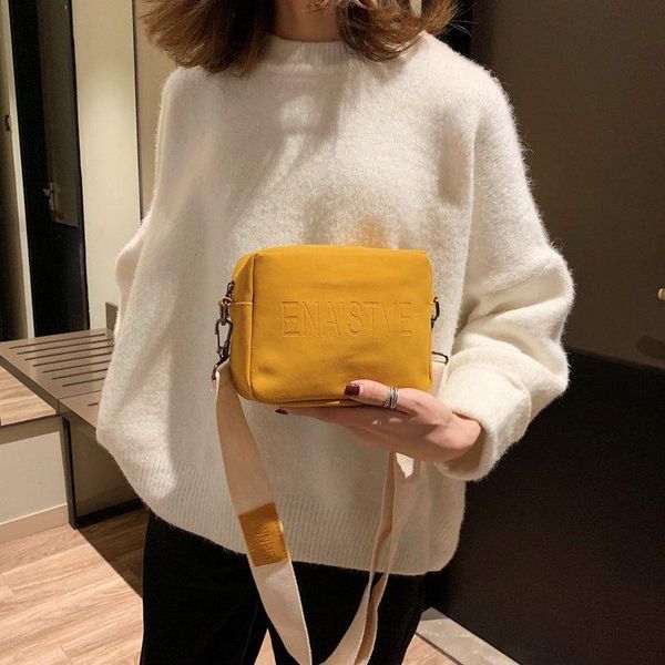 fashion pu leather women letters messenger bags 2020 new arrival female casual zipper simple handbags shoulder bags
fashion pu leather women letters messenger bags 2020 new arrival female casual zipper simple handbags shoulder bags