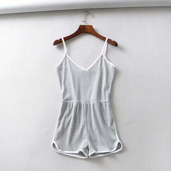 2021 new summer casual thin colour contrast simple sports women's overalls v-neck fashion shorts ezl5, Black;white
2021 new summer casual thin colour contrast simple sports women's overalls v-neck fashion shorts ezl5, Black;white