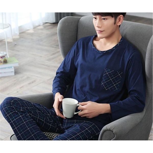 fashion men shipping cloth 100%cotton o-neck collar long sleeve blue coat and blue pants comfortable 201109, Black;brown
fashion men shipping cloth 100%cotton o-neck collar long sleeve blue coat and blue pants comfortable 201109, Black;brown