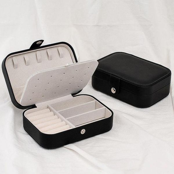 pu leather jewelry storage box multi-function necklace ring organizer case travel makeup necklaces earrings ring dis jllmxr
pu leather jewelry storage box multi-function necklace ring organizer case travel makeup necklaces earrings ring dis jllmxr