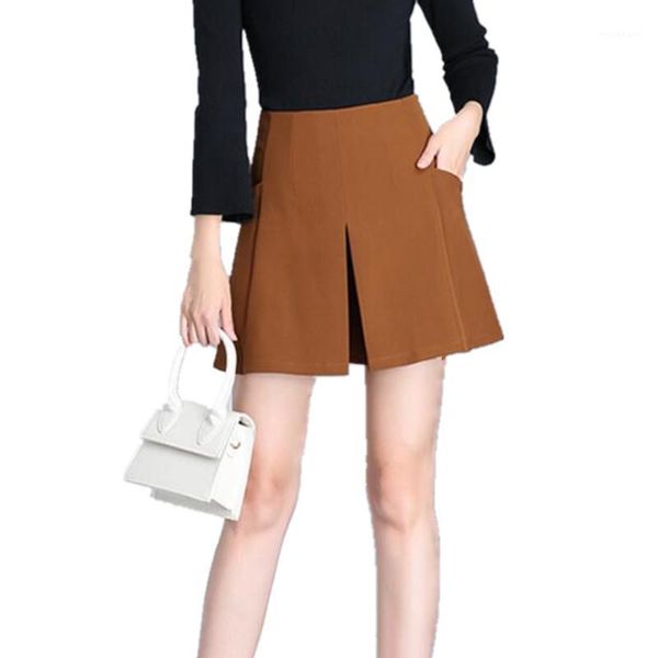 shorts women autumn high waist plus size shorts 2021 fashion loose wide leg short pants female s4951, White;black
shorts women autumn high waist plus size shorts 2021 fashion loose wide leg short pants female s4951, White;black