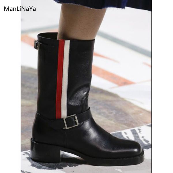 luxury design buckle belt women boots red and white gingham stripes women runway boots wood square heel ladies 2020, Black
luxury design buckle belt women boots red and white gingham stripes women runway boots wood square heel ladies 2020, Black