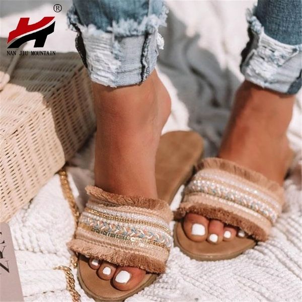 nan jiu mountain summer slippers roman style women's flat fringe embroidery sequins sandals beach slippers plus size 34-43 y200423, Black 
nan jiu mountain summer slippers roman style women's flat fringe embroidery sequins sandals beach slippers plus size 34-43 y200423, Black
